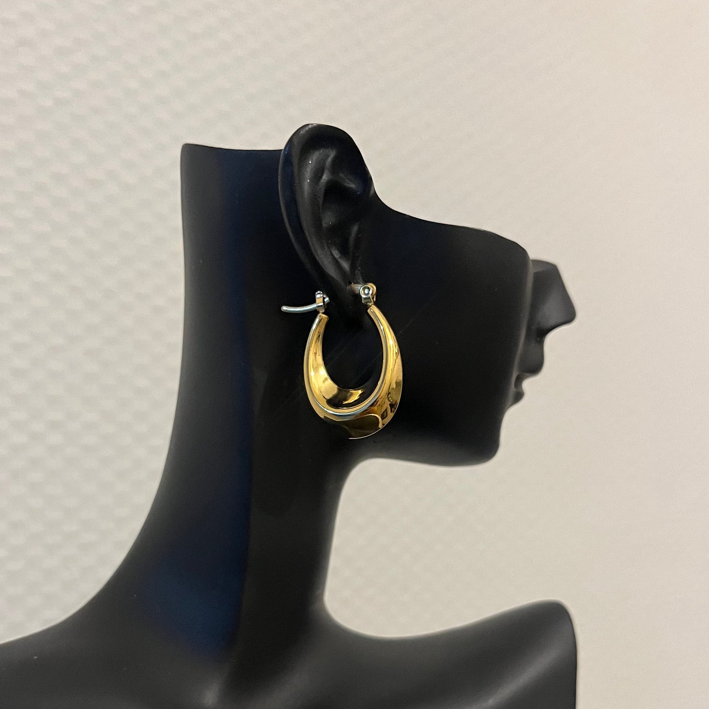 Boucles d'oreilles créoles allongées