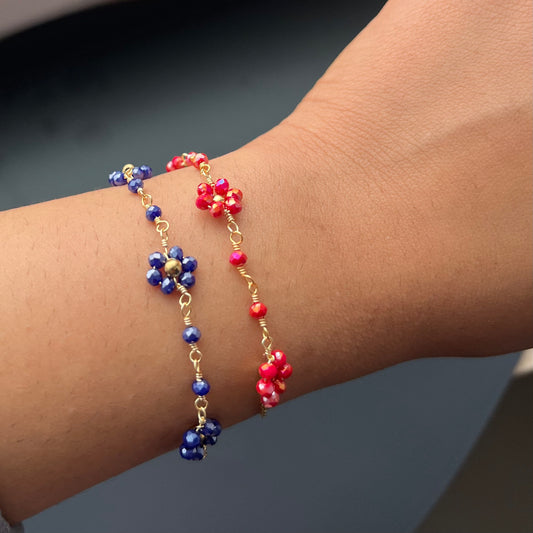 Bracelet minimaliste fleurs et perles