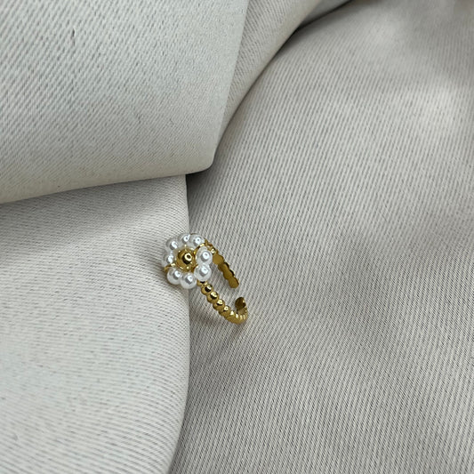 Bague fine fleurs blanches